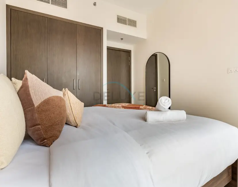 Elegant 3 Bedrooms with Assistant Room — Harbour Views — photo 16